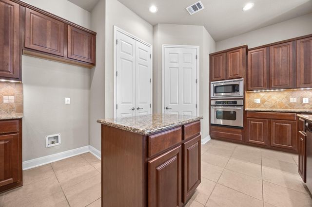 15529 Interlachen DR, Austin, TX 78717