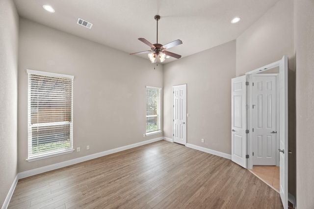 15529 Interlachen DR, Austin, TX 78717