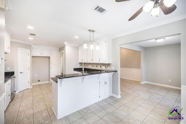 315 Silver Circle, Warner Robins, GA 31093