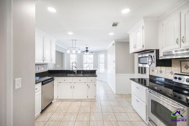 315 Silver Circle, Warner Robins, GA 31093