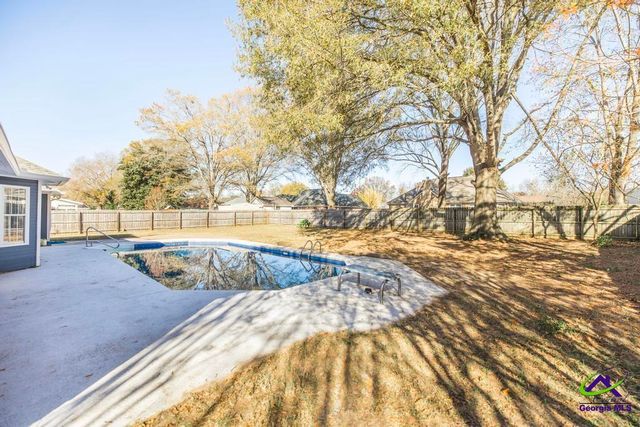 315 Silver Circle, Warner Robins, GA 31093