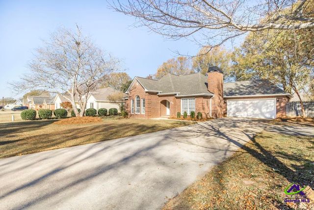 315 Silver Circle, Warner Robins, GA 31093