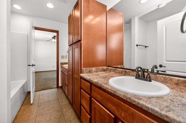 9733 Hazelwood Avenue, Johnston, IA 50131