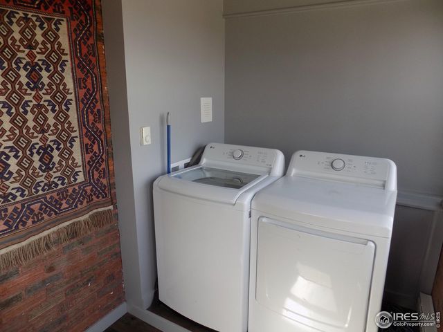 2475 Yukon Dr, Longmont, CO 80504