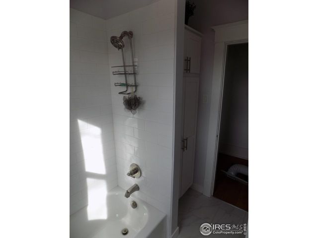 2475 Yukon Dr, Longmont, CO 80504