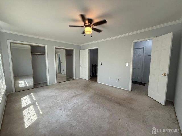 121 E Dunham Avenue, Edison, NJ 08817