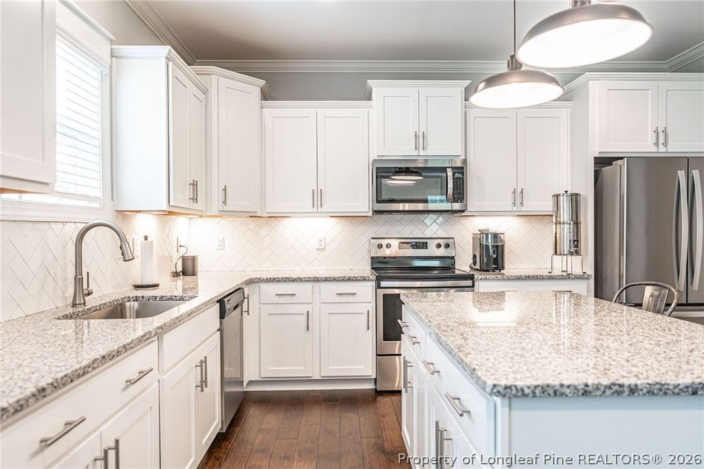 654 Cromwell Court, Carthage, NC 28327 — photo 10