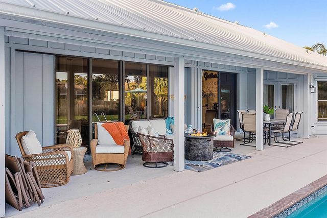 8422 SE Quail Ridge Way, Hobe Sound, FL 33455