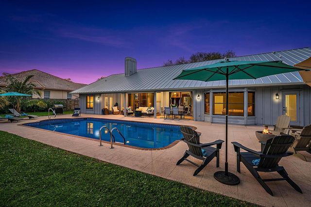 8422 SE Quail Ridge Way, Hobe Sound, FL 33455