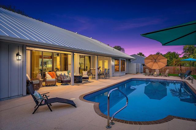 8422 SE Quail Ridge Way, Hobe Sound, FL 33455