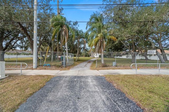 2265 N MCMULLEN BOOTH ROAD, Clearwater, FL 33759