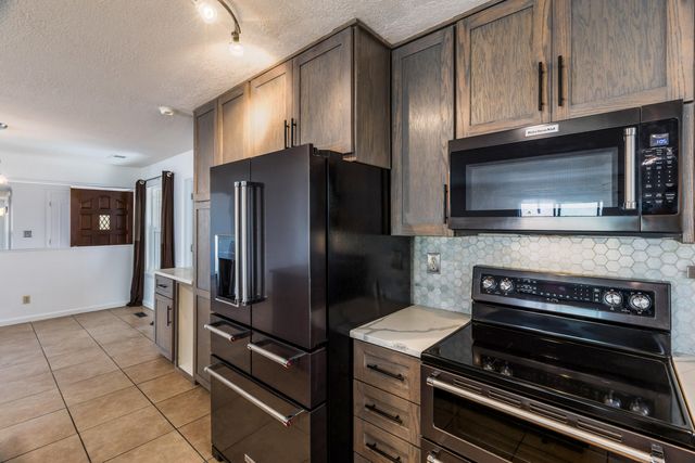 5316 Veronica Drive NE, Albuquerque, NM 87111