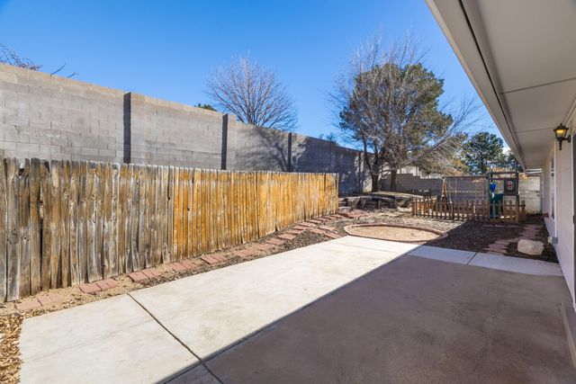 5316 Veronica Drive NE, Albuquerque, NM 87111