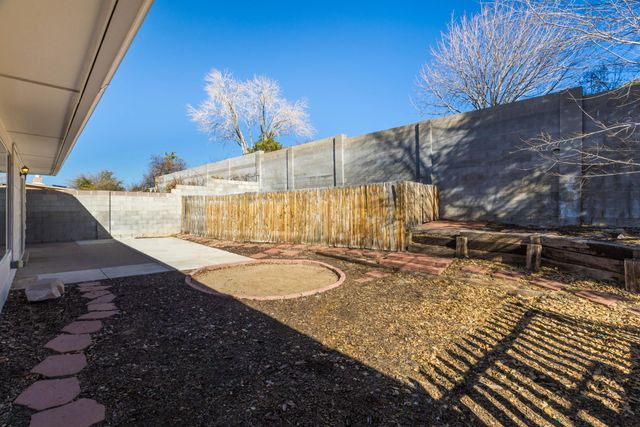 5316 Veronica Drive NE, Albuquerque, NM 87111