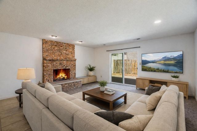 5316 Veronica Drive NE, Albuquerque, NM 87111