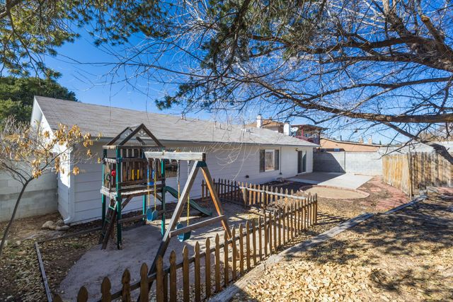 5316 Veronica Drive NE, Albuquerque, NM 87111