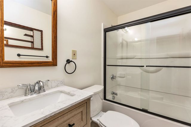 130 Eastern Avenue, Keene, NH 03431
