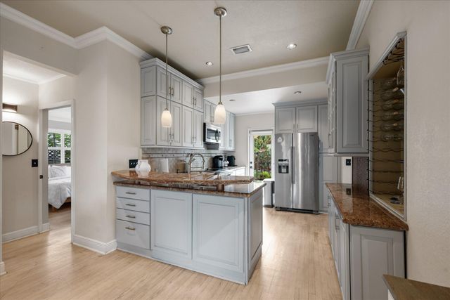436 38th Street N, West Palm Beach, FL 33407