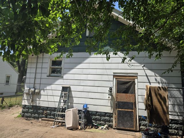 1682 Mcilwraith Street, Muskegon, MI 49442