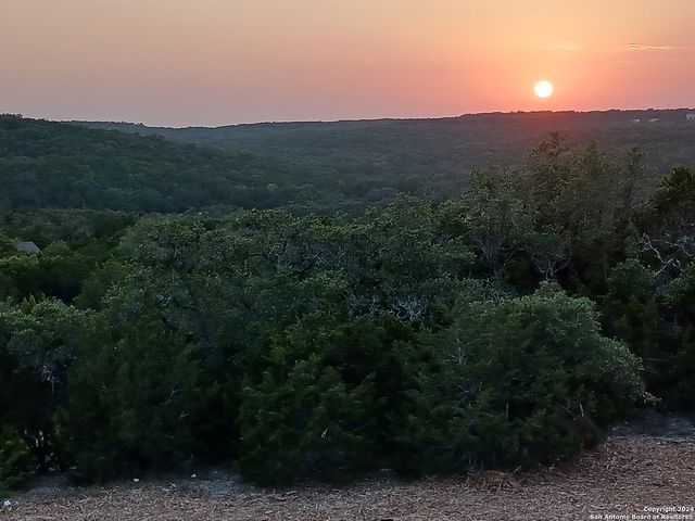 520 Golden Eagle Loop, Canyon Lake, TX 78133