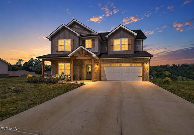 939 Daybreak Crest, Jonesborough, TN 37659