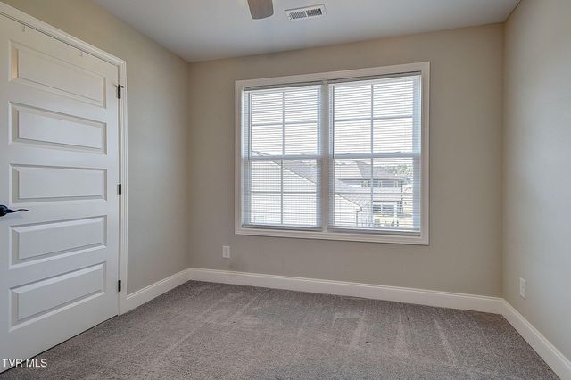 939 Daybreak Crest, Jonesborough, TN 37659