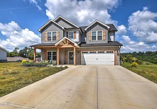 939 Daybreak Crest, Jonesborough, TN 37659