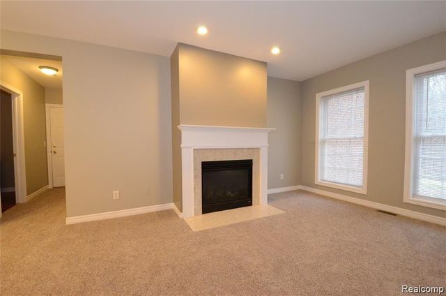263 S VILLAGE Way 23, Canton Charter Township, MI 48188