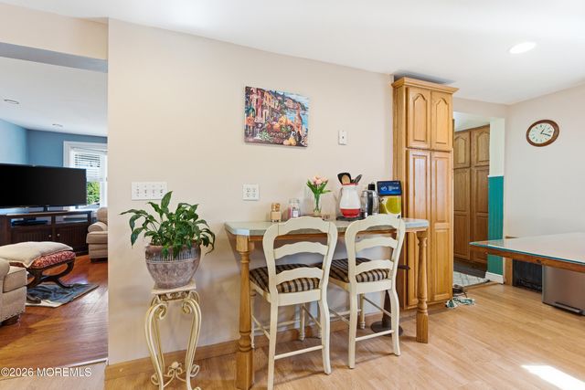 120 Whalepond Road, Oakhurst, NJ 07755