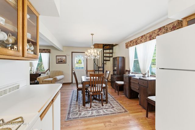 120 Whalepond Road, Oakhurst, NJ 07755