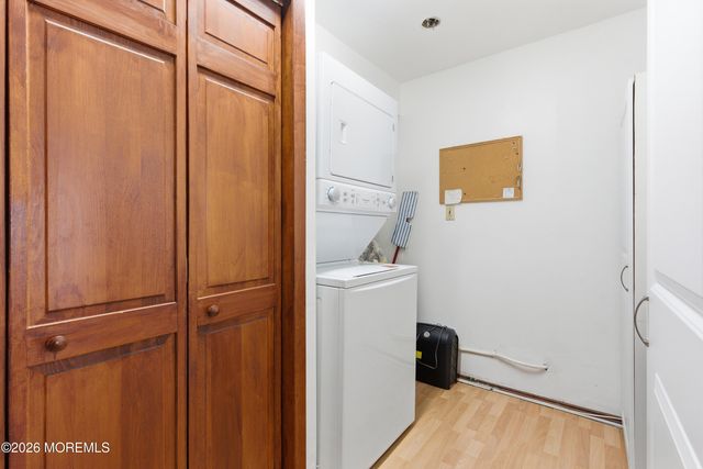 120 Whalepond Road, Oakhurst, NJ 07755