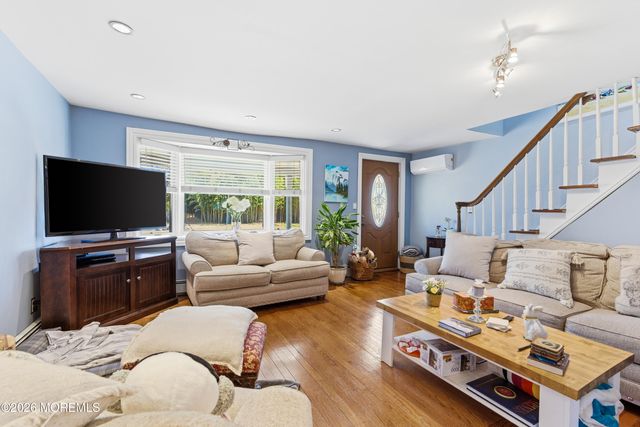 120 Whalepond Road, Oakhurst, NJ 07755