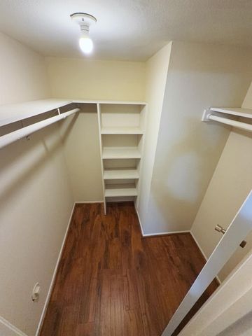 2210 Dorrington Street 404, Houston, TX 77030