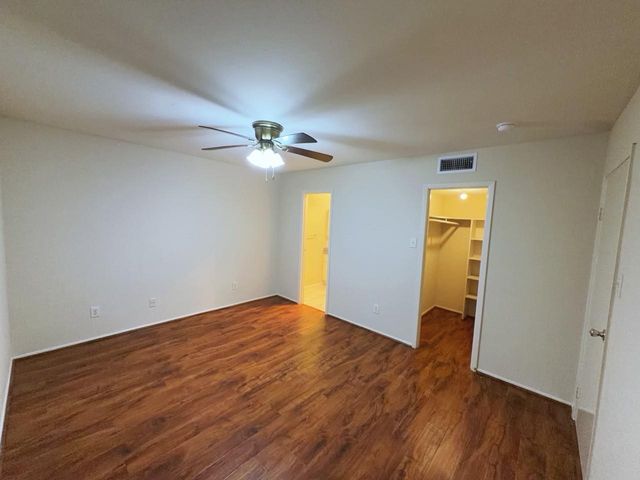 2210 Dorrington Street 404, Houston, TX 77030