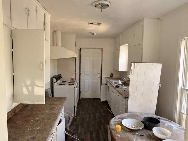2305 W 25Th Avenue, Pine Bluff, AR 71603
