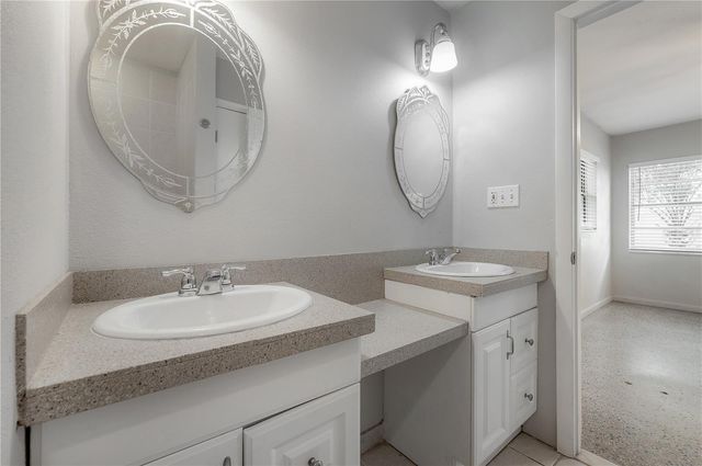 510 S LINCOLN AVENUE, Tampa, FL 33609