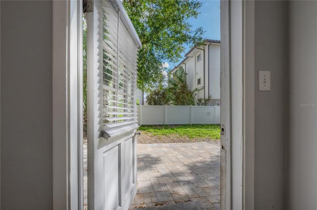 510 S LINCOLN AVENUE, Tampa, FL 33609