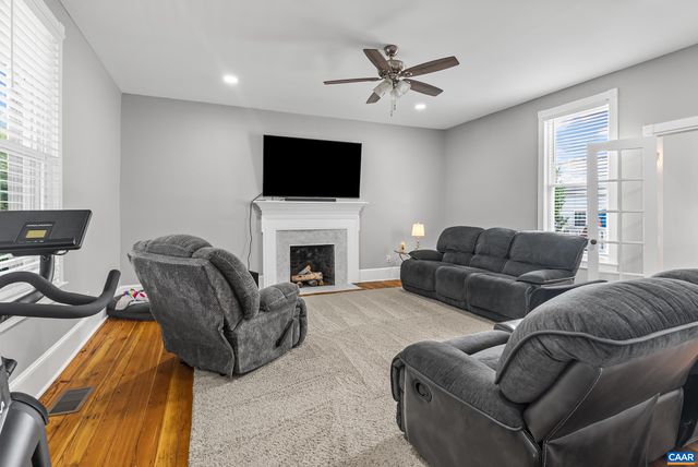 260 N MAIN ST, Amherst, VA 24521