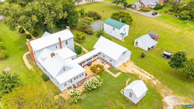 260 N MAIN ST, Amherst, VA 24521