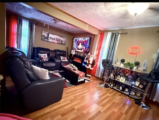 112 Hugo Street, Providence, RI 02904