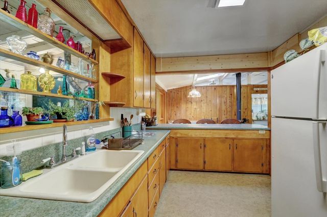 13814 Day Rd, Grass Valley, CA 95945