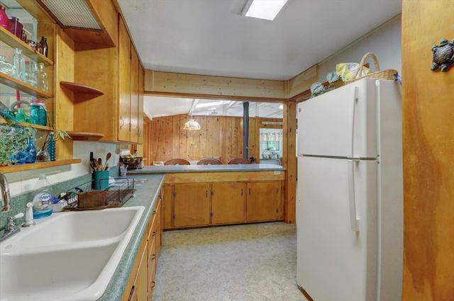 13814 Day Rd, Grass Valley, CA 95945