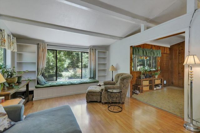 13814 Day Rd, Grass Valley, CA 95945