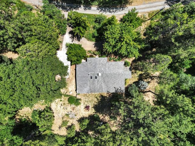 13814 Day Rd, Grass Valley, CA 95945