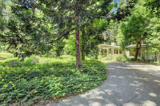 13814 Day Rd, Grass Valley, CA 95945