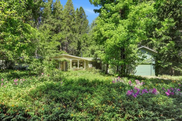 13814 Day Rd, Grass Valley, CA 95945