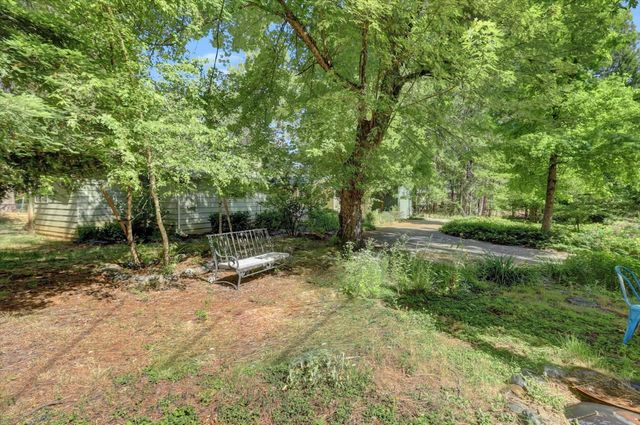 13814 Day Rd, Grass Valley, CA 95945