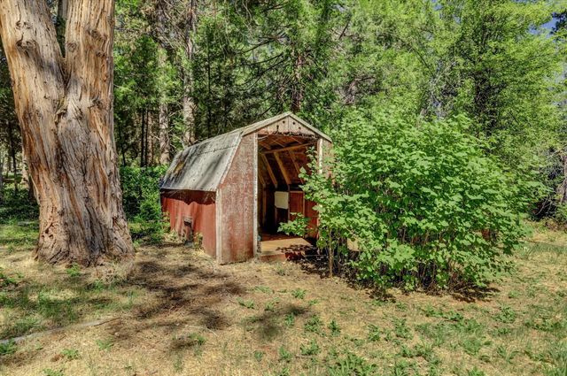 13814 Day Rd, Grass Valley, CA 95945