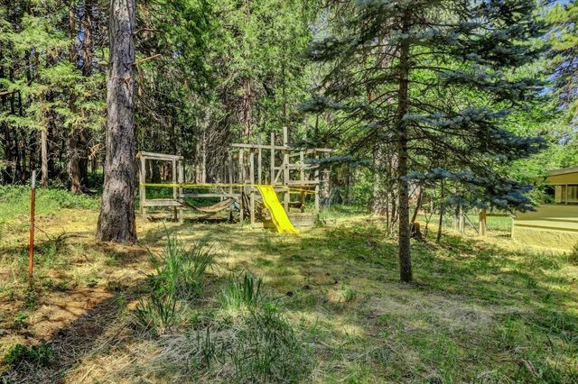13814 Day Rd, Grass Valley, CA 95945