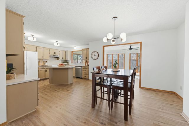 11403 W Bekemeyer St, Wichita, KS 67212